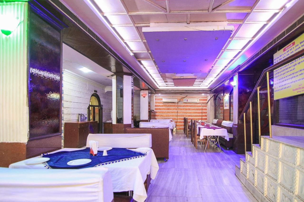 Oyo 2569 Hotel Paradise Kanpur Esterno foto